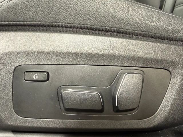 BMW X3 40d Standhzg AHK ACC 360° HK HUD Pano