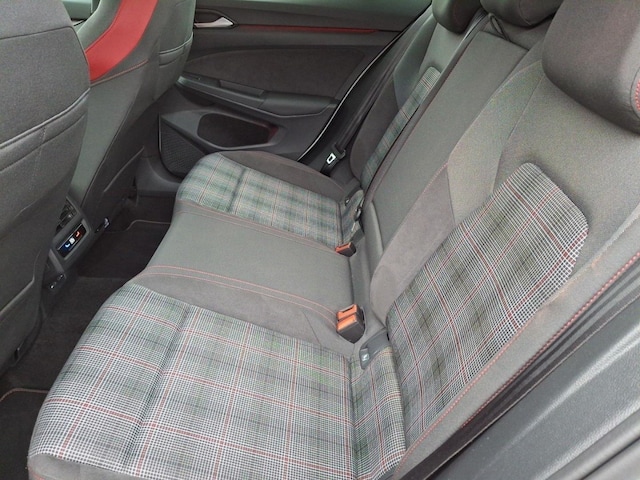 Volkswagen Golf 2.0 TSI DSG GTI