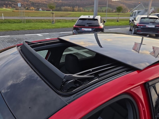 Audi A3 30 TFSI S-Line S-Tronic Sportback