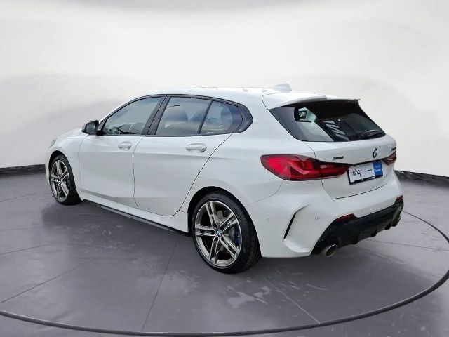 BMW 135 135i Sedan xDrive