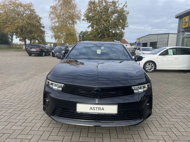 Opel Astra GS-Line Grand Sport