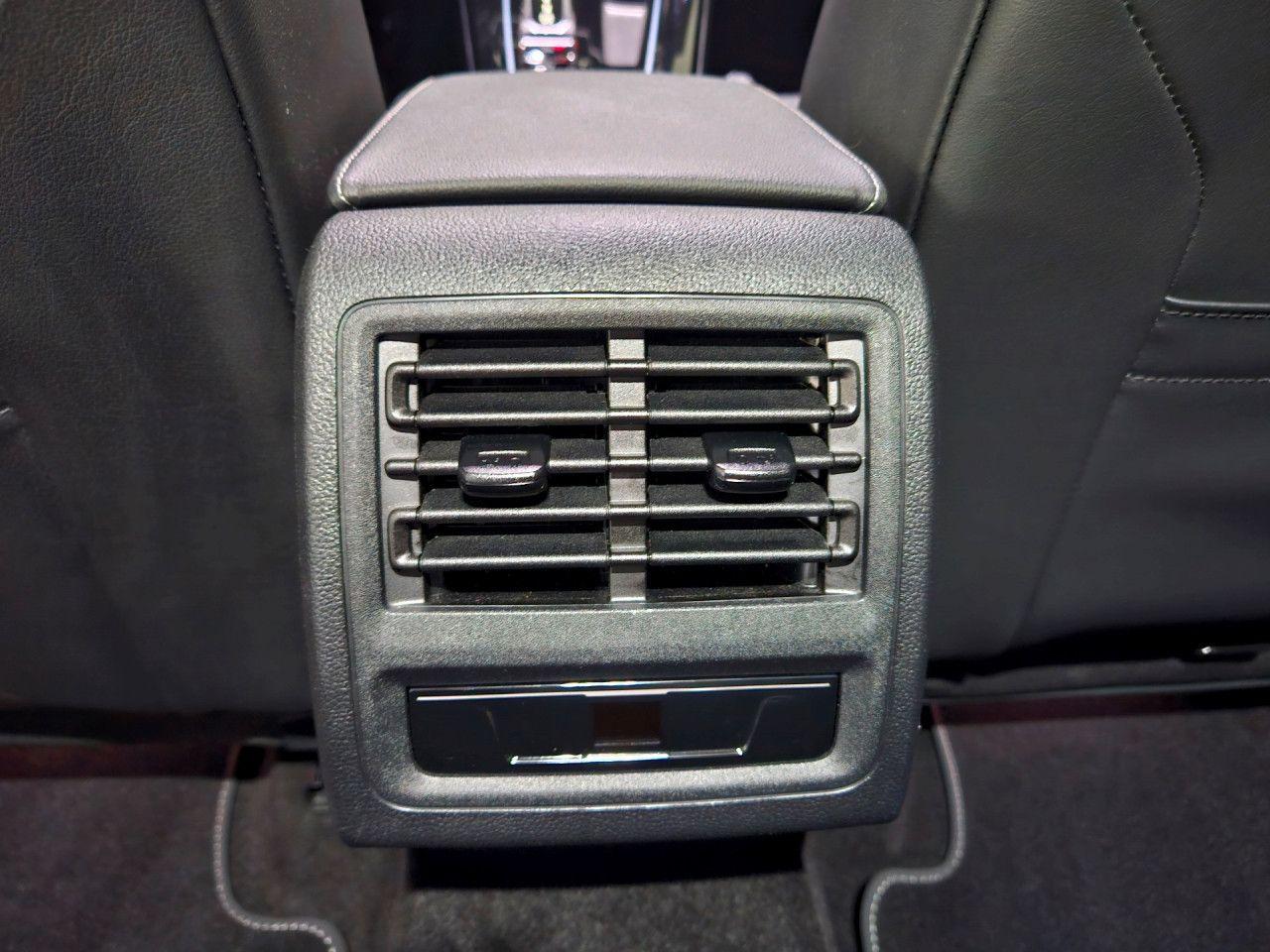 Volkswagen Golf 1.5 eTSI DSG Style