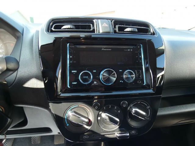 Mitsubishi Space Star Star