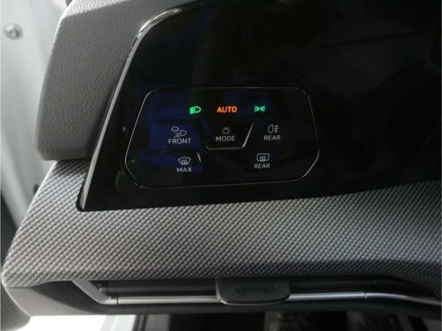 Volkswagen Golf 2.0 TSI DSG GTI Style