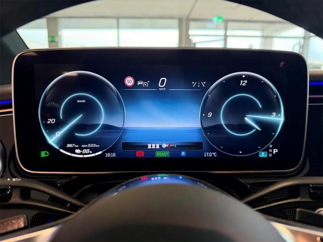 Mercedes-Benz EQE 300 Sedan