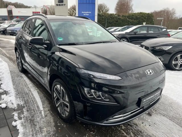 Hyundai Kona 2WD Trend