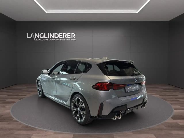 BMW 135 5-deurs Sedan xDrive