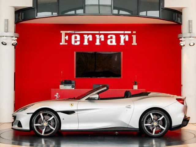 Ferrari Portofino M MagneRide*Nackenwärmer*Sitzbelüftung