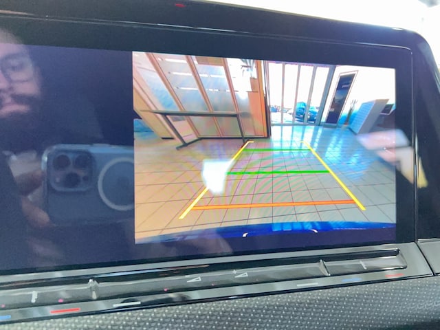 Volkswagen Golf 1.5 eTSI DSG Golf VIII R-Line