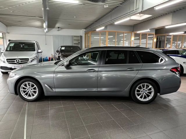 BMW 520 520d Touring xDrive