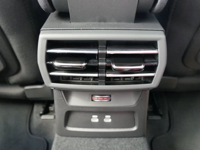 Audi A3 30 TFSI Sedan