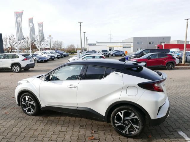 Toyota C-HR Hybride Team D