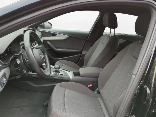 Audi A4 40 TDI Quattro Sedan
