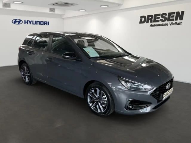 Hyundai i30 Advantage Hybrid