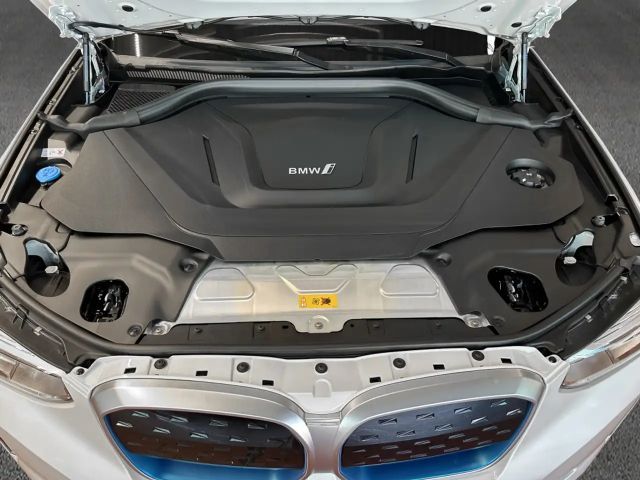 BMW iX3 Inspiring iX3