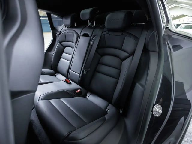 Porsche Taycan S Sport Turismo Turbo