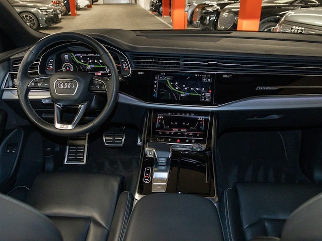 Audi Q8 55 TFSI Hybride Quattro