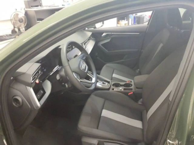 Audi A3 30 TFSI S-Tronic Sedan