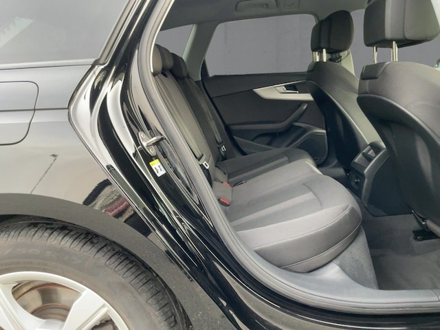 Audi A4 40 TDI Avant S-Tronic