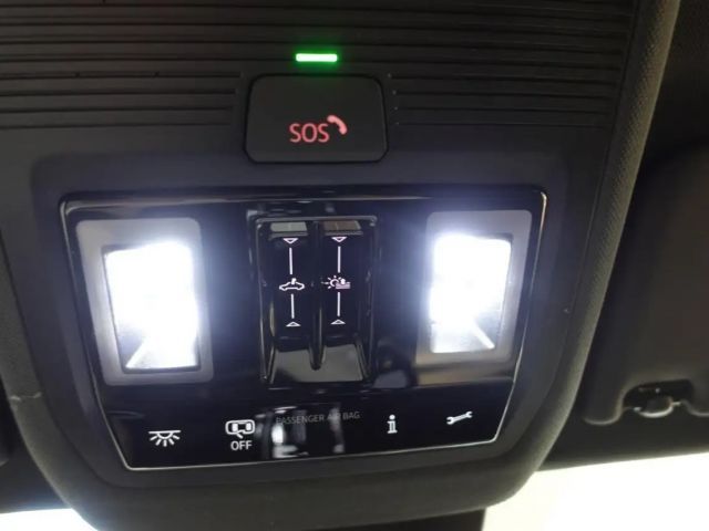 Volkswagen Golf DSG R-Line Variant