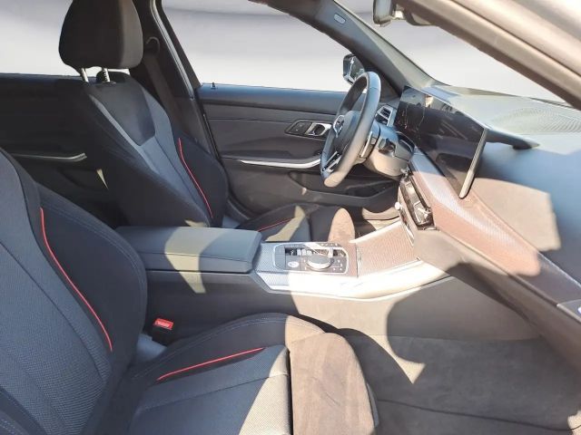 BMW 320 320i M-Sport Touring