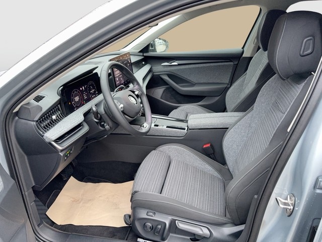 Skoda Superb 2.0 TDI Combi