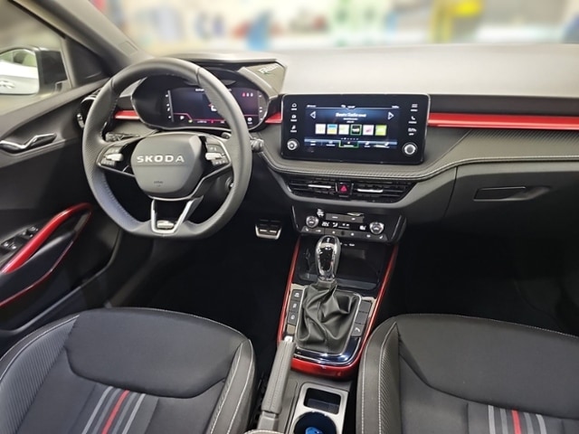 Skoda Fabia 1,0 TSI DSG LED PDC SHZ SMART-L