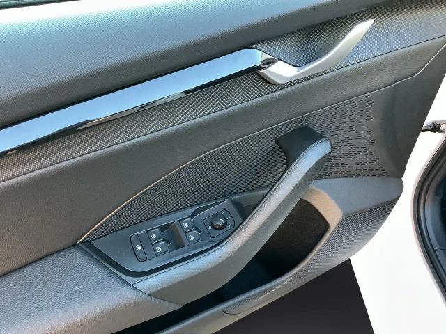 Skoda Octavia Essence TSI