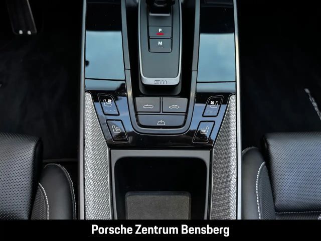 Porsche 992 Cabrio Carrera S