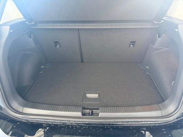 Volkswagen T-Cross 4Me TSI