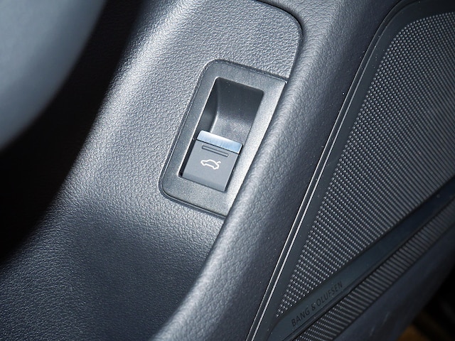 Audi S6 Quattro Sedan