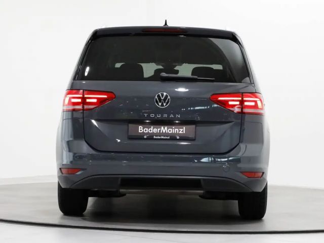 Volkswagen Touran 1.5 TSI DSG