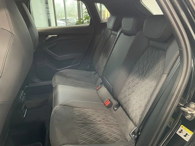 Audi A3 35 TFSI S-Tronic Sedan