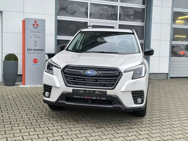 Subaru Forester 2.0ie Edition Black Platinum Pano*Absta