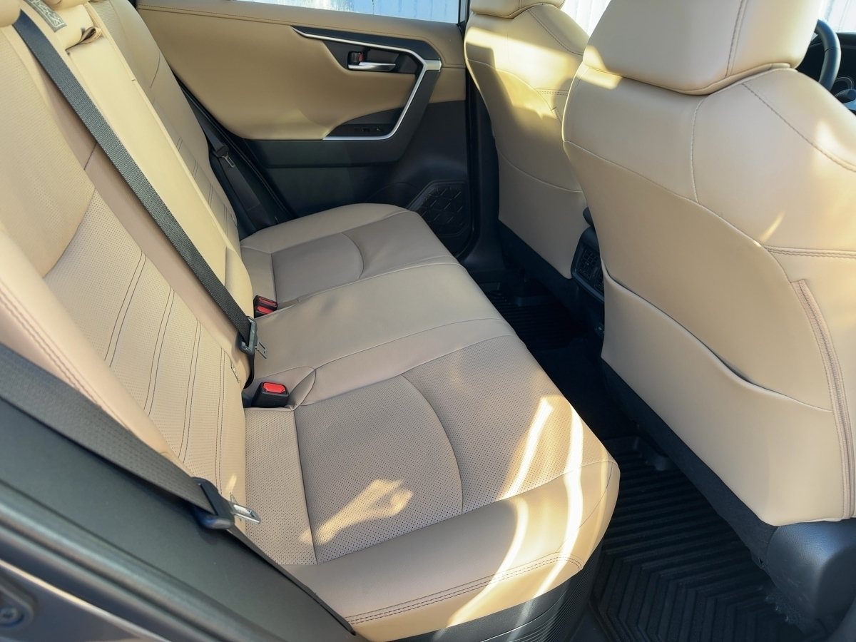 Toyota RAV4 5-deurs Lounge