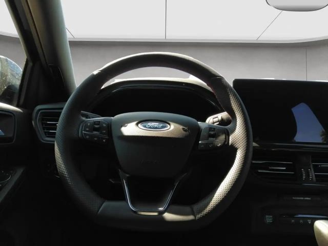 Ford Focus EcoBoost ST Line Wagon