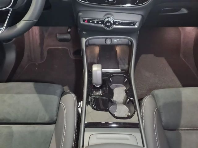 Volvo XC40 Plus Recharge Twin Engine