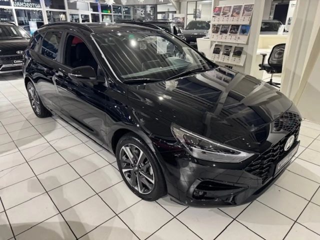 Hyundai i30 Advantage Hybrid