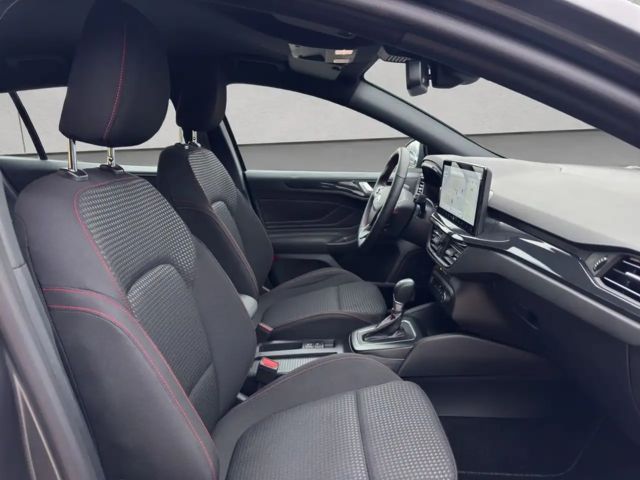 Ford Focus EcoBoost ST Line Wagon