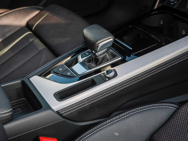 Audi A4 40 TFSI Avant Quattro S-Line S-Tronic