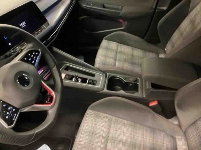 Volkswagen Golf DSG GTI