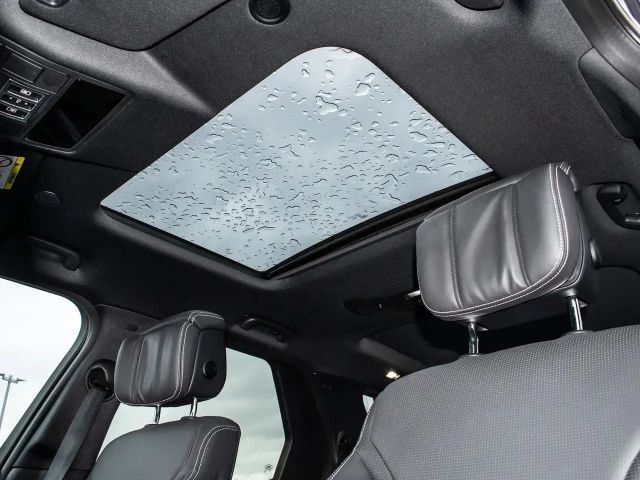 Land Rover Discovery D300 Dynamic HSE