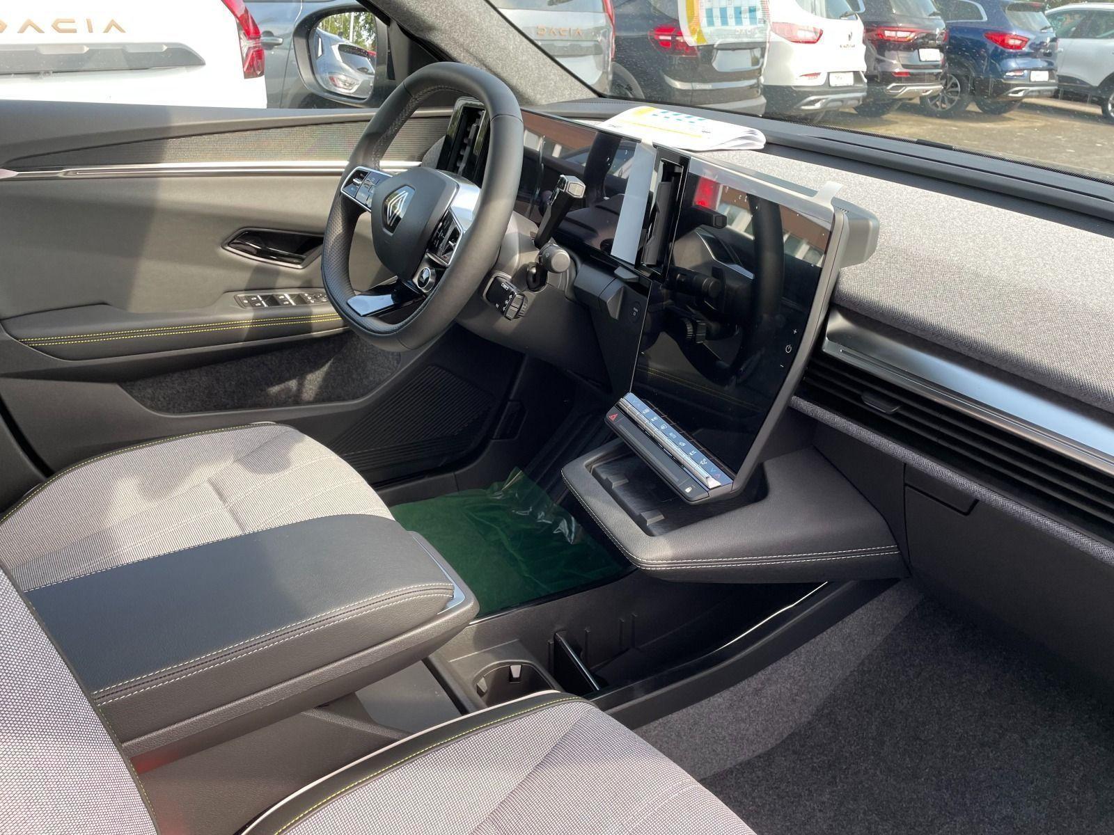 Renault Scenic E-Tech Techno