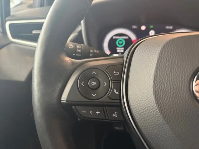 Toyota Corolla Hybride Team D