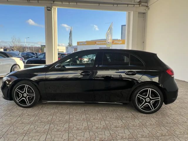 Mercedes-Benz A 200 AMG Line