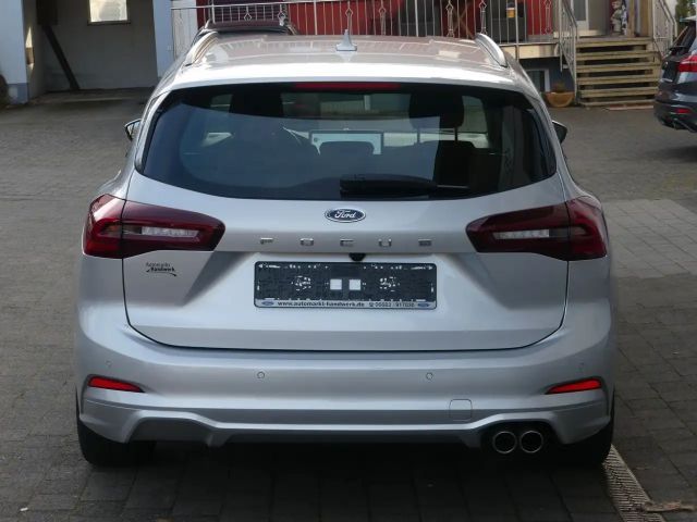 Ford Focus ST Line Wagon