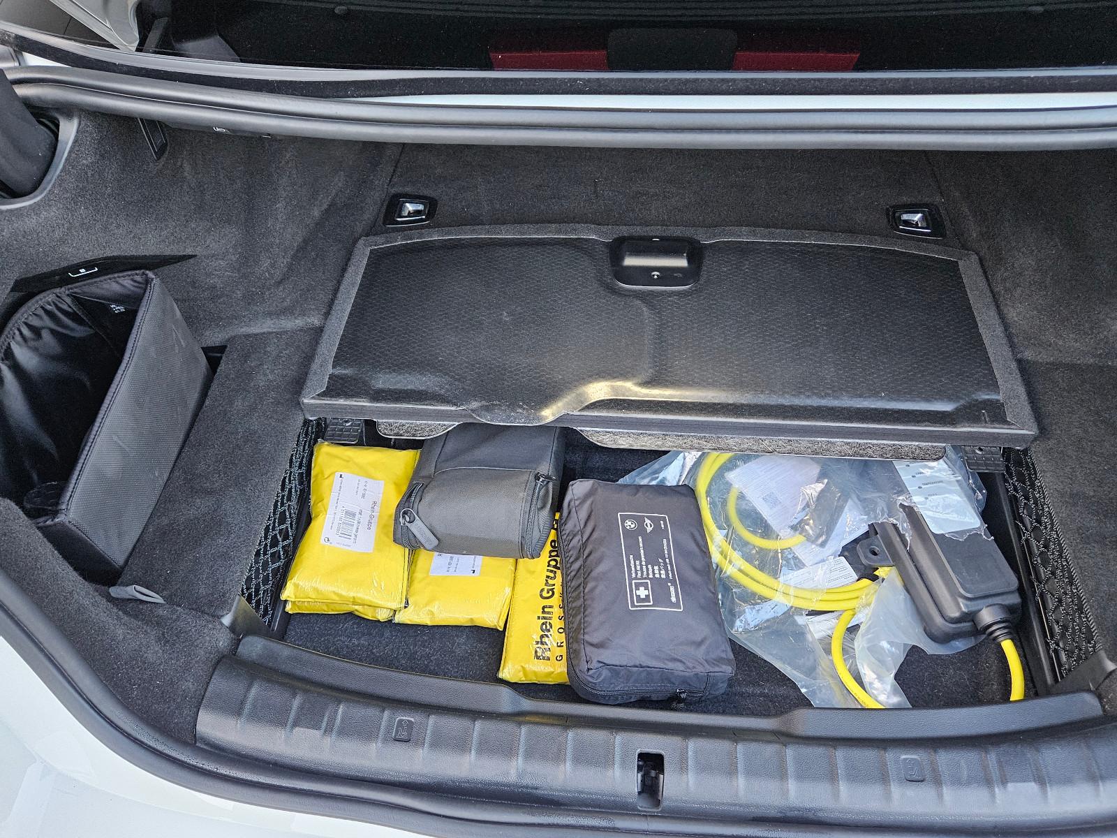 BMW 545 545e M-Sport Sedan xDrive