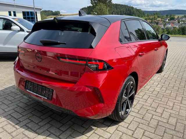 Opel Astra GS-Line Grand Sport