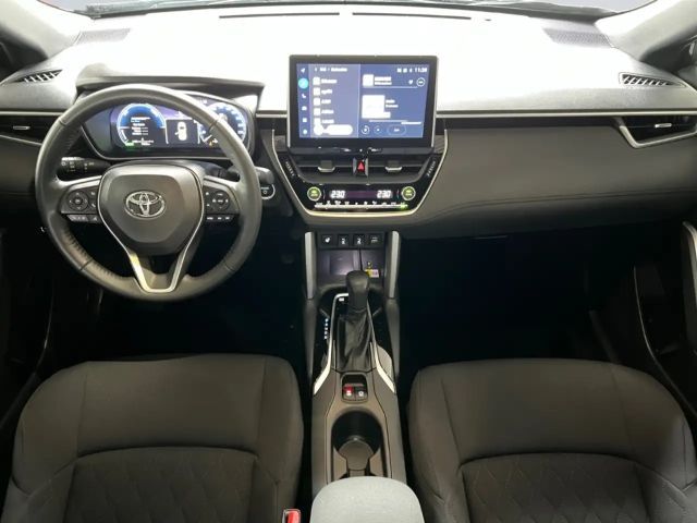 Toyota Corolla Cross Hybride Team D