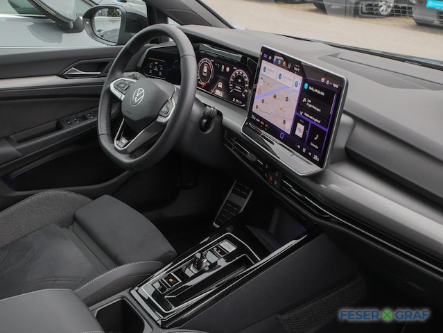 Volkswagen Golf 1.5 eTSI